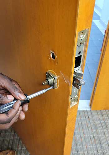 smart lock,keyless lock,keless door lock,combination keypad door lock,combination lock,combination door lock,combination key,keypad,keypad lock,keypad door lock,lock,door lock,oush bottun lock,key lock,